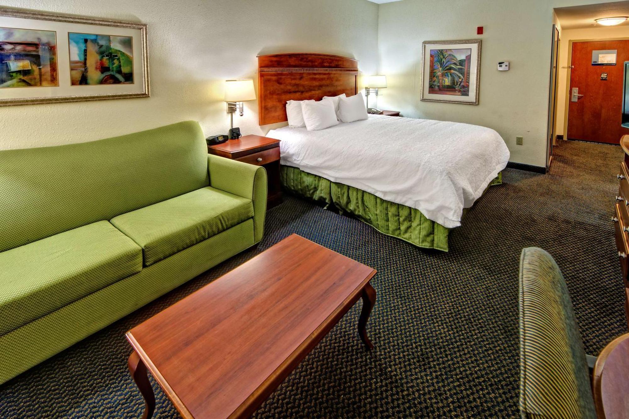 Hampton Inn Куинси Екстериор снимка