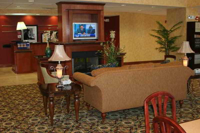 Hampton Inn Куинси Екстериор снимка
